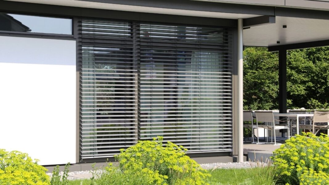 Outdoor Blinds